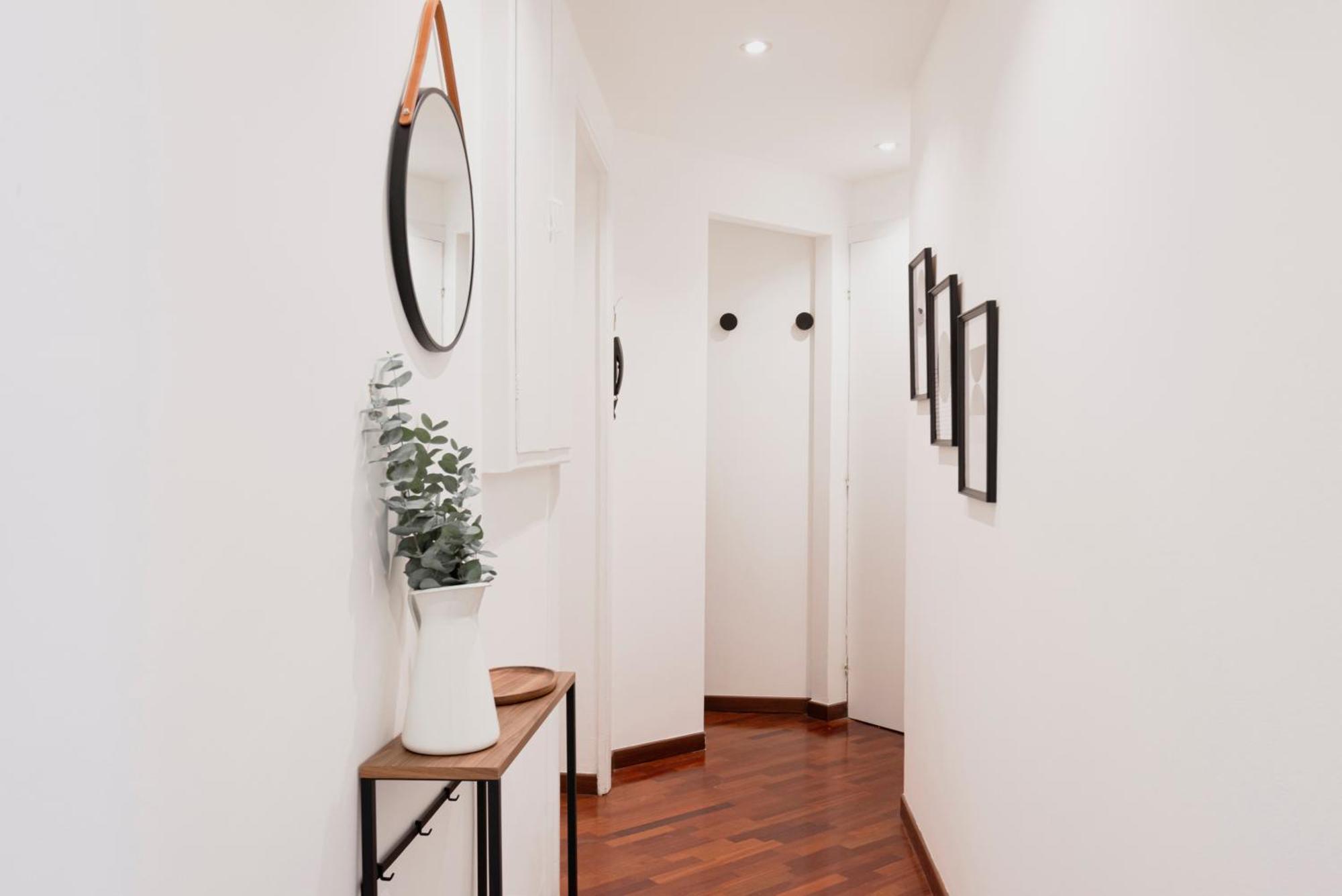 Stylish&cozy Close To Naviglio Appartamento
